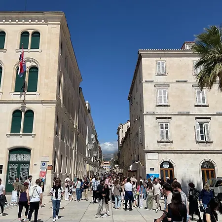 Casa 4 Star * Split