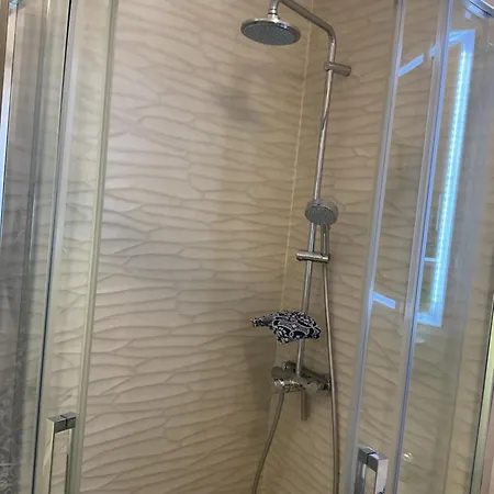 Casa 4 Star Apartment